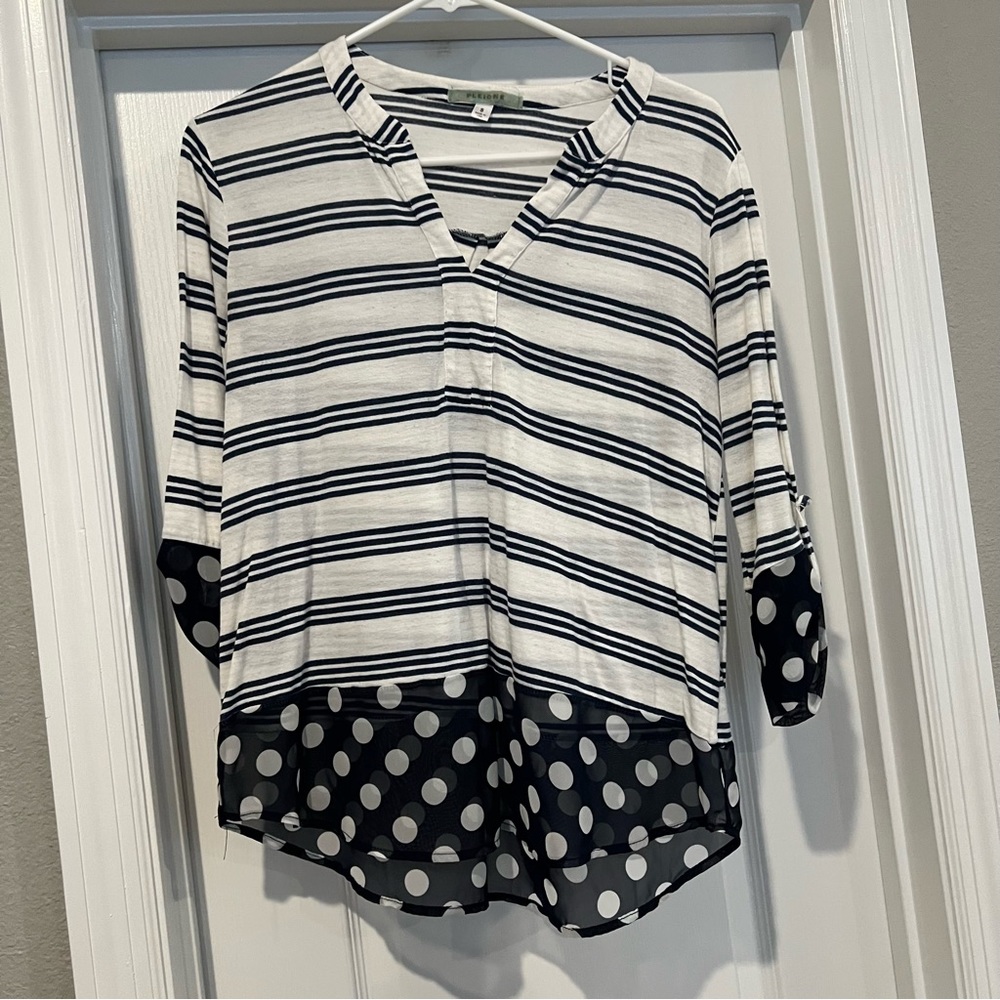 Women’s pleione 3/4 sleeve top, size small